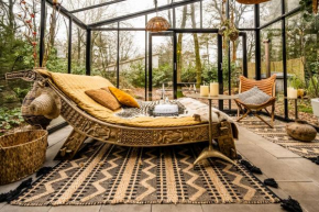 Boutique Bungalow 2 met sauna, hottub en boskas